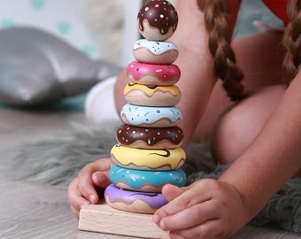 Montessori Wooden Ring Stacker Toy Donuts Rainbow Natural Baby shower Gift for Baby Waldorf Toys Wooden Puzzle Home Decor Christmas Gift