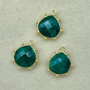 Emerald 14mm Heart Shape Connectors/Gemstone Component Charms/Emerald Heart Bezel Pendant/Handmade Fancy Bezel Heart Charms/Dainty Jewelry