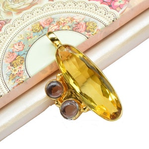 Citrine Quartz Pendant Charms,Mixed Gemstone Pendant,Statement Pendants,Loop Pendant,Brass Pendant,Handmade Craft,Women Pendant Jewelry Gift