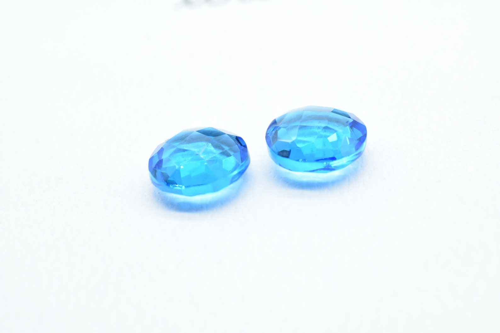 London Blue Topaz 10mm Coin Faceted Beadsblue Topaz Coin - Etsy