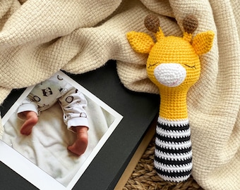 Patrón de sonajero de jirafa a crochet: Juguete amigurumi para