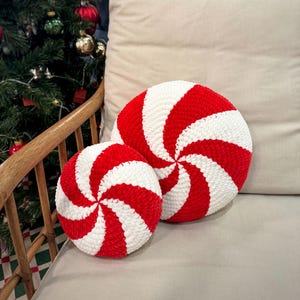 Peppermint Candy Pillow Crochet Pattern. Plush Christmas Decor. Round Cushion Pattern. Easy Holiday Crochet Tutorial PDF. Amigurumi plushies