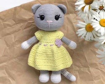 Patrón de amigurumi de gato a crochet: Muñeca Kitty Polly con vestidos (PDF)