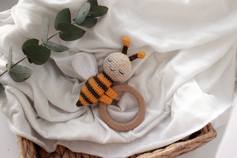 Gift newborn, Baby toys Amigurumi pattern, Crochet teether Bee and Ladybug, baby rattle , baby toys, new baby gift, montessori toys 6 month image 8