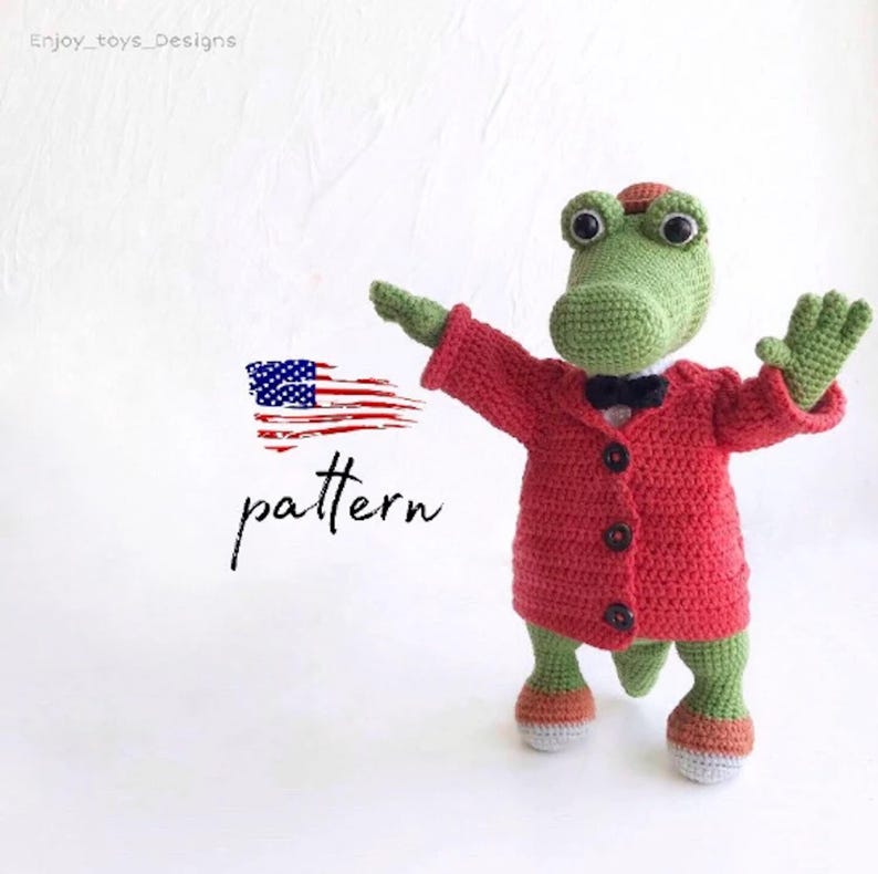 Crochet crocodile pattern. Amigurumi crocodile. Crochet animals. Amigurumi animals. Handmade crochet gifts. DIY crochet toys. Crochet patterns. Amigurumi pattern.