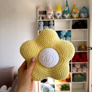 Crochet flowers Amigurumi pattern/ Crochet bag pattern/ Crochet flower pillow for home decor/ Crochet accessories/ Kids crochet bag/ Plush image 8