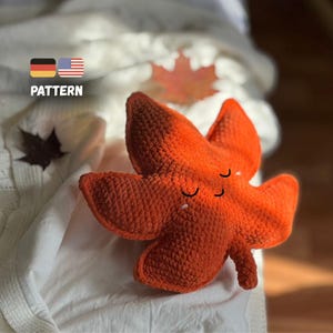 Maple Leaf Pillow Crochet Pattern PDF. Fall Decor Amigurumi Cushion. Easy Crochet Tutorial for Beginners. Halloween crochet decorations. DIY
