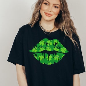 Lips With Clover SVG PNG, St Patricks Kiss Svg, Lucky Svg, St Patricks Day Svg, St Patricks Shirt, Irish Svg, Funny St Patricks Day Svg image 1