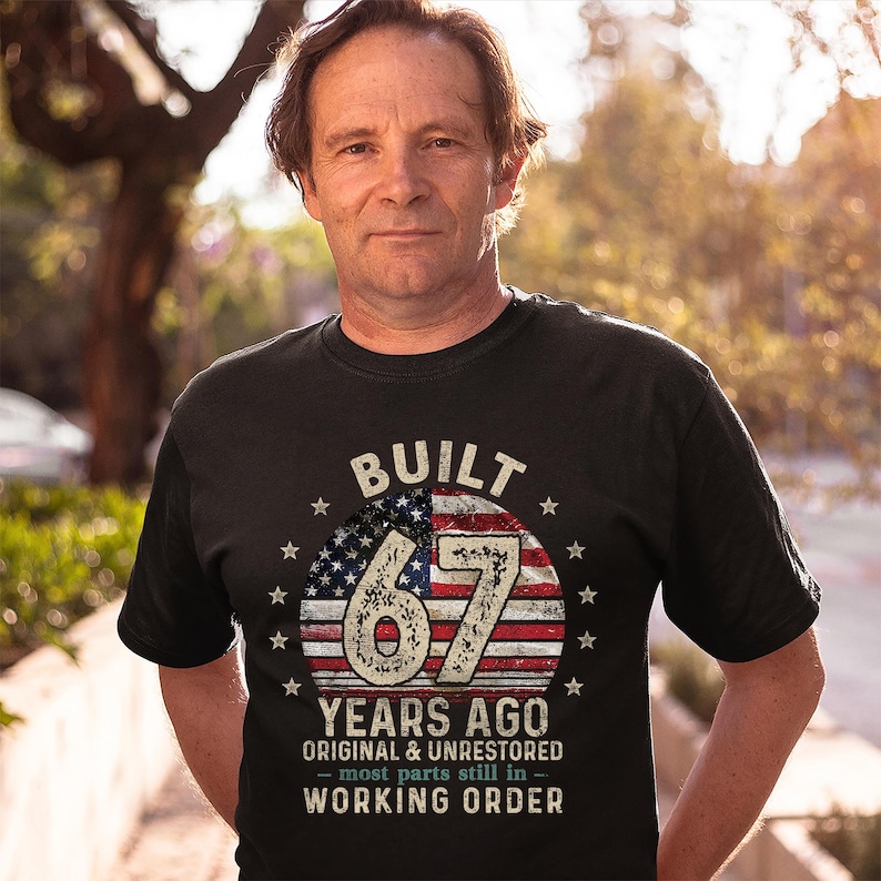 Built 67 Years Ago Shirt for Men, Vintage 1959 Men's Gift, 67th Birthday Dad T-Shirt, Husband Turning 67 Tee, Retro Classic Gifts for Him bild 8
