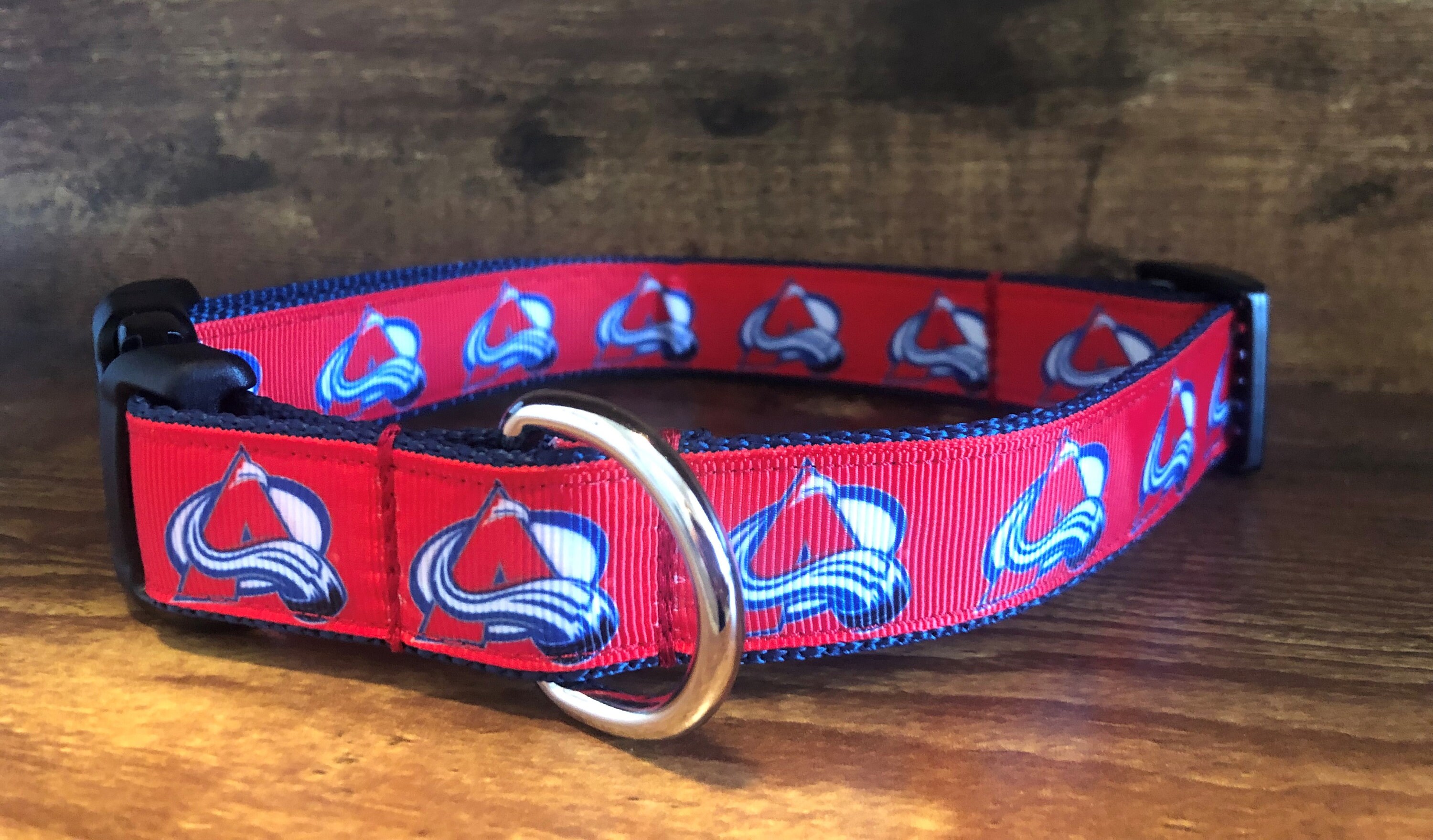  Pets First NHL Saint Louis Blues Collar for Dogs & Cats,  Small. - Adjustable, Cute & Stylish! The Ultimate Hockey Fan Collar! :  Sports & Outdoors
