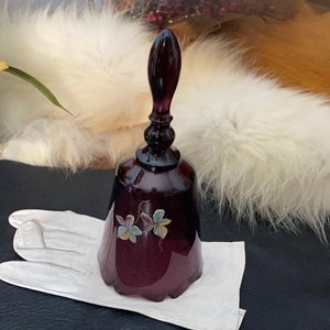 FREE Shipping-vintage Fenton Art Pink Chiffon With Amethyst