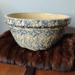 Vintage Ransbottom 10&quot; Mixing Bowl -  Blue & Cream Spongeware Ceramic Bowl by Robinson - Roseville, Ohio USA Handmade