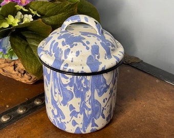 Vintage Blue & White Swirl Enameled Pot with Lid - Enamelware, Graniteware Cookware Container Canister