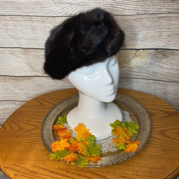 Vintage Fur Pillbox Hat Dark Brown 