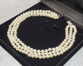 Vintage JBK pearl necklace birthday gifts for women, Camrose Kross jewelry, Jackie Kennedy necklace