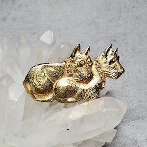 Vintage Scottie dog figural brooch, Gold tone dog pin with rhinestone