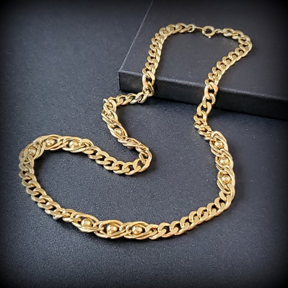 Vintage Trifari 90s Wide Chain Necklace, Geometric Links Gold 