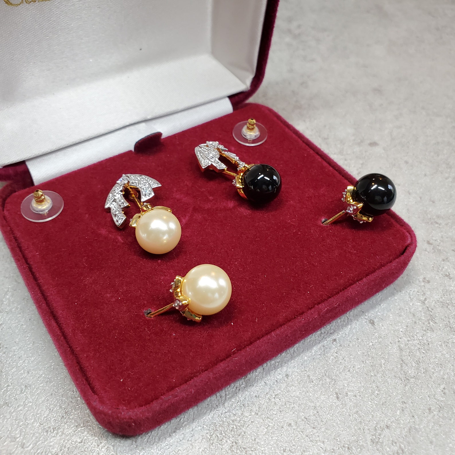 JBK jewelry Black and white pearl earrings Camrose and Kross Etsy