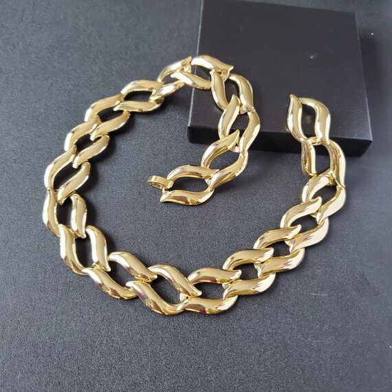 Vintage Gold chunky chain necklace, Brutalist ava… - image 7