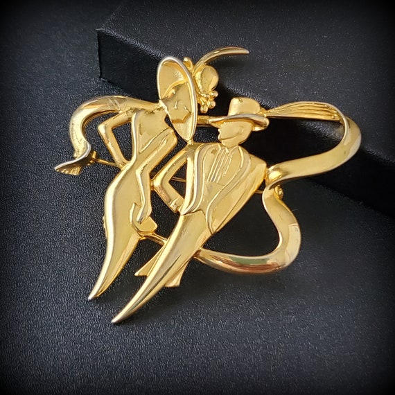 Vintage JJ gold tone figural brooch, Dancing coup… - image 7