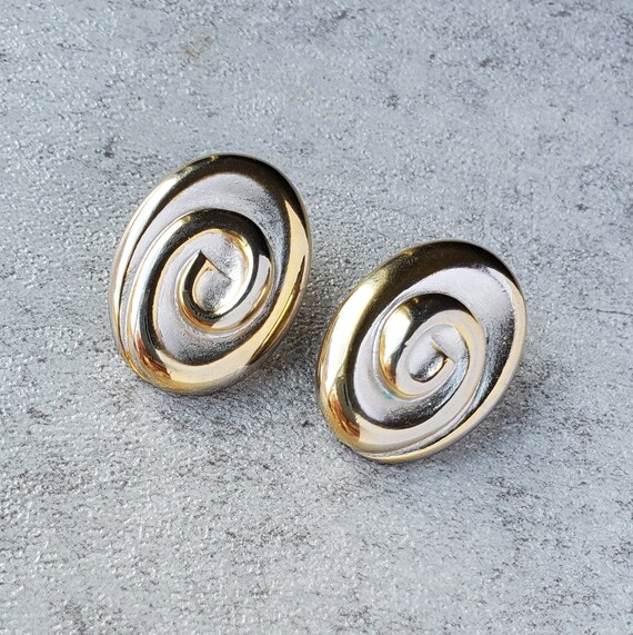 Swirl oval stud earrings, vintage Erwin Pearl run… - image 2