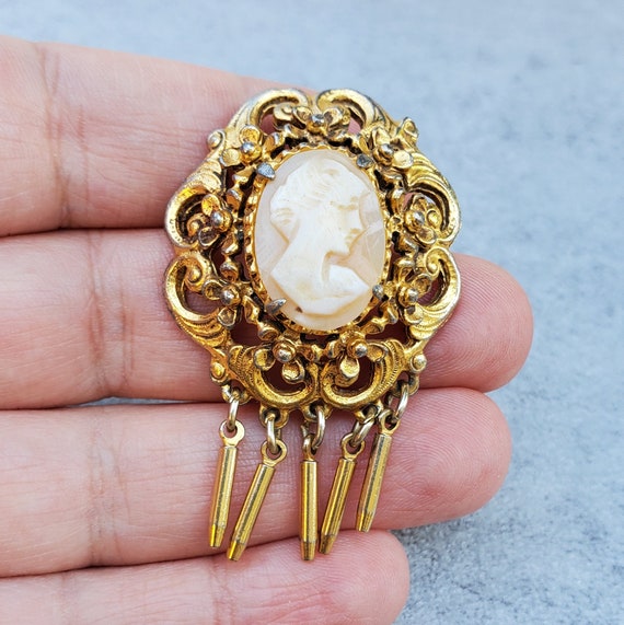 Vintage cameo Florenza brooch Mid Century Bullet … - image 1