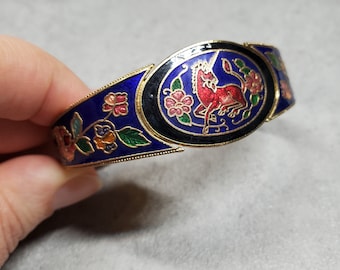 Vintage unicorn bracelet, blue enamel Cloisonne bangle bracelet, unicorn enamel clumper cuff bracelet