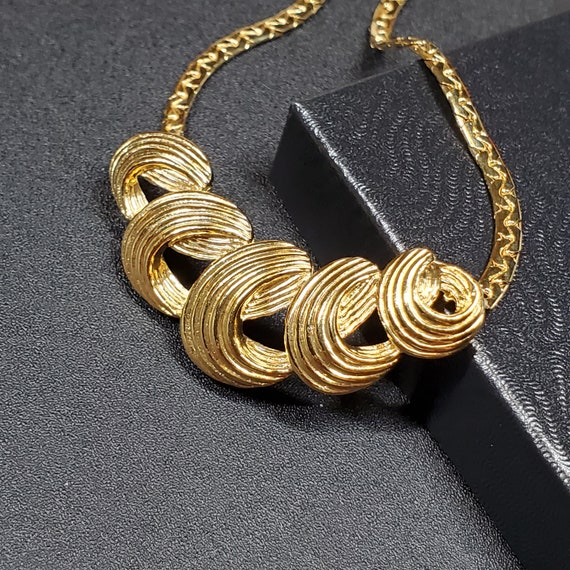 Vintage Avon gold choker necklace - image 9