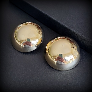 Vintage gold chunky dome clip-on earrings, button style clips, large round oversized clip-on earrings, 1980s party earrings