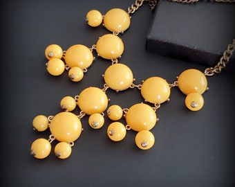 Vintage yellow bib necklace Statement Chandelier round link necklace