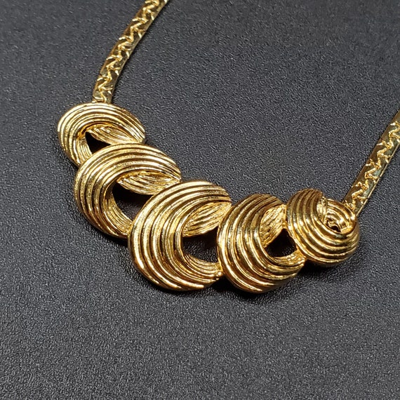 Vintage Avon gold choker necklace - image 7