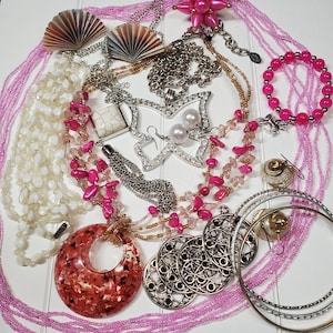 Junk jewelry lot, Vintage jewelry lot, Junk jewelry lot, Broken tangled Crafting Jewelry Lot