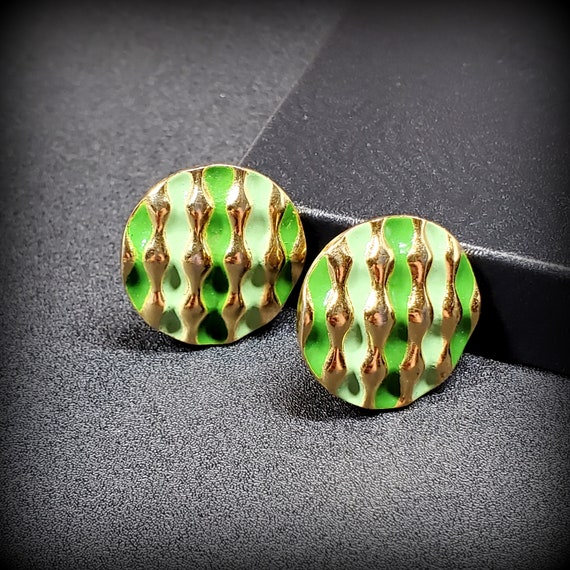 Vintage Crown Trifari clip on earrings Green gold… - image 8