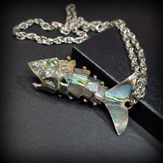 Vintage articulated fish pendant outlet