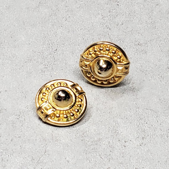 Gold Tone Filigree /& Blue Oval Cabochon Clip On Earrings Vintage 1980s 1990s Large Unsigned 1928 Designer Dome Clip Ons