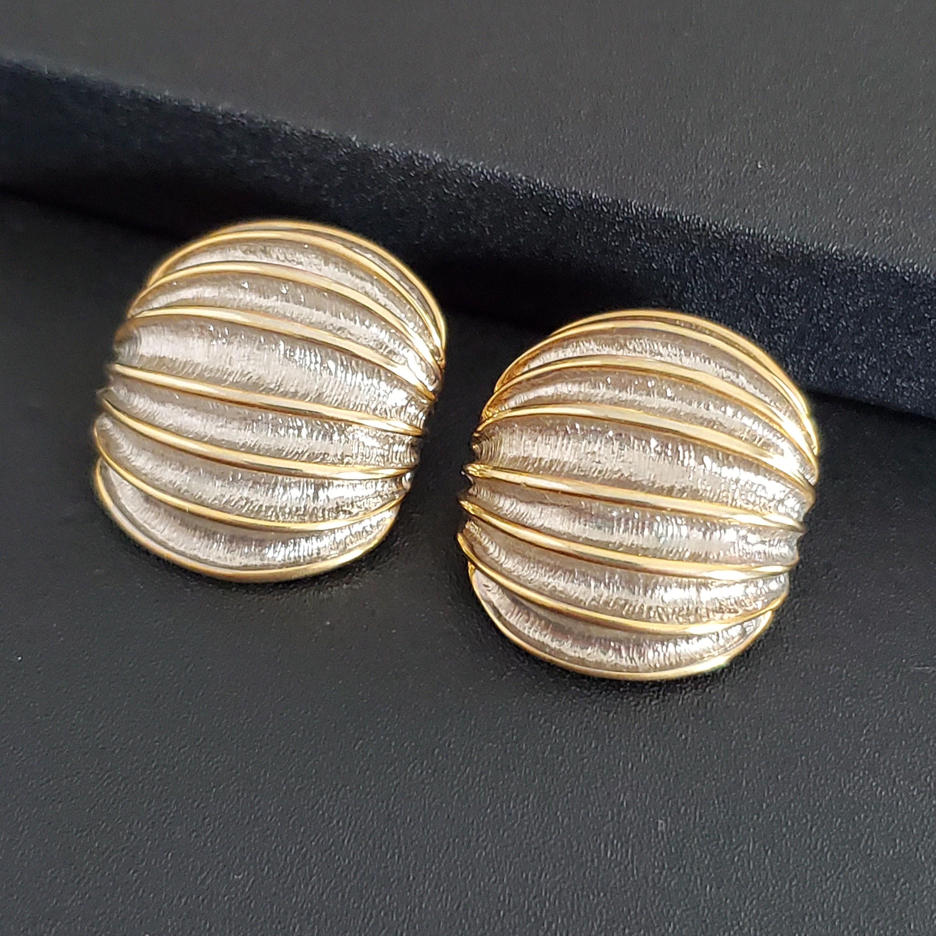 Vintage Park Lane Extra Large Clip on Earrings, Silver Gold Tone Striped Earrings 1980s Cruise Earrings