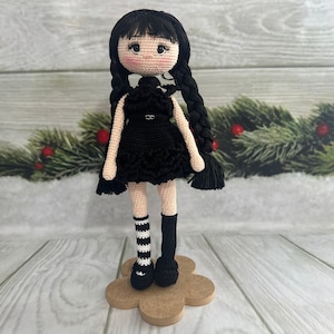 CROCHET WEDNESDAY DOLL, Wednesday Addams Doll, Gothic Amigurumi Doll, Handmade Wednesday Crochet, Perfect Gift for Wednesday Addams Fans