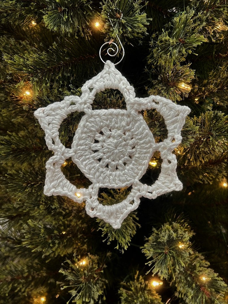 Sisterhood Snowflake Crochet Pattern image 6