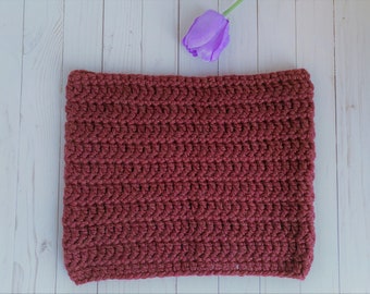 Garnet Cowl Crochet Pattern