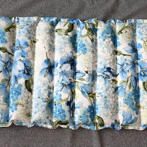 Floral Therapeutic Flaxseed Heating and Cooling Pad