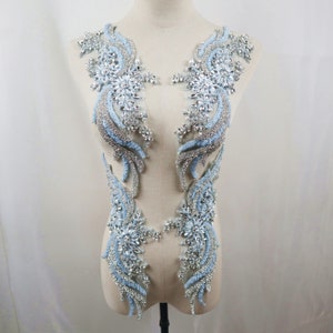 squisita applicazione di strass azzurro, toppe di pizzo con perline di cristallo incrostate per colletto da sposa, fascia, spalle, corpetto, accessori per matrimonio