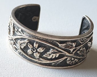 Vintage Sterling Silver Floral Bangle Bracelet Cuff Victorian Style Art Jewelry