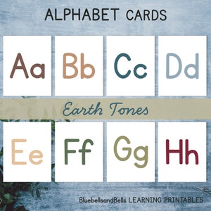 Cartões do alfabeto em tons de terra. Cartazes de letras de cores calmantes da natureza.