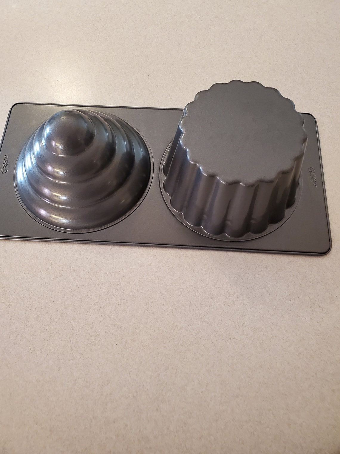 Giant CupCake Cake Pan Wilton Etsy