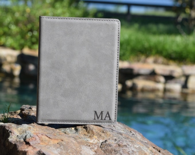 Personalized Passport Holder Travel Wallet for Women, Passport Cover Personalized Gift for her, Boarding Pass Holder, Faux Leather, Travel