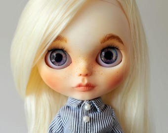 Ooak Blythe doll. Hand carved and painted customised doll. One of a kind. Blythe doll custom.
