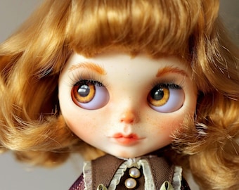 Ooak Blythe doll. Hand carved and painted customised doll. One of a kind. Blythe doll custom.