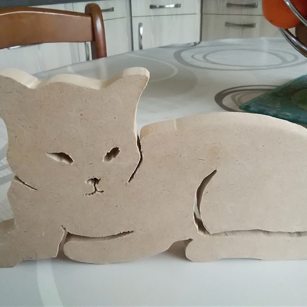 figurine chat en bois medium fait artisanalement decorative