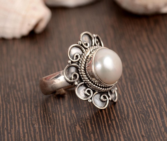 18K Yellow Gold/Platinum Natural Pearl, Conch Pearl, and Diamond Ring —  Trésor