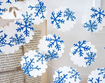 Snowflake paper garland, Snowflake banner, Snowflake decorations, Snowflake wall decor, Snowflake backdrop,  Snowflake decor, ONE sided